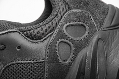Reps Sneakers Yeezy Boost 700“Utility Black”FV5304