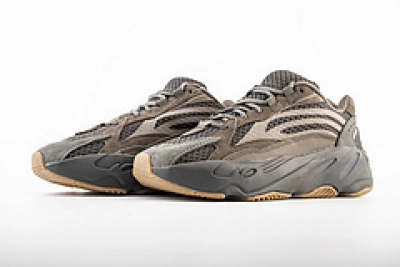 Reps Sneakers  Yeezy Boost 700 V2“Geode”EG6860 01