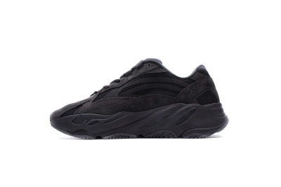 Yeezy Boost 700 v2 Vanta Reps Sneakers FU6684 01