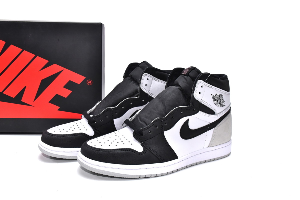 Air Jordan 1 High OG Bleached Coral 