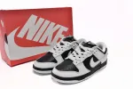 Dunks Low Reverse Panda