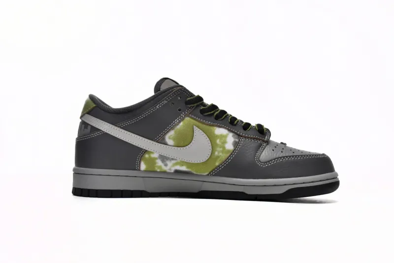 HUF dunks Low wait what 