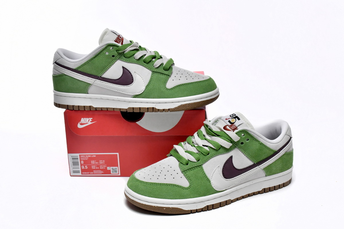 Dunks Low 85 Vlad