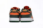 dunk low orangreen