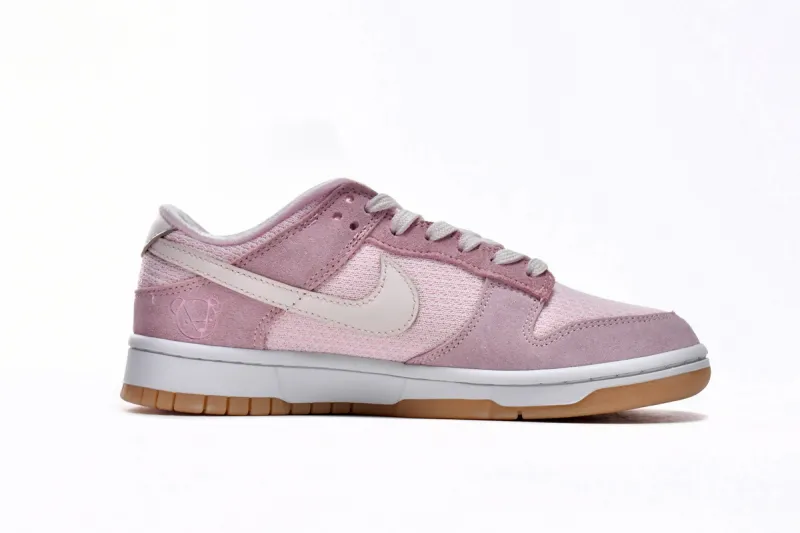 teddy bear nike sb