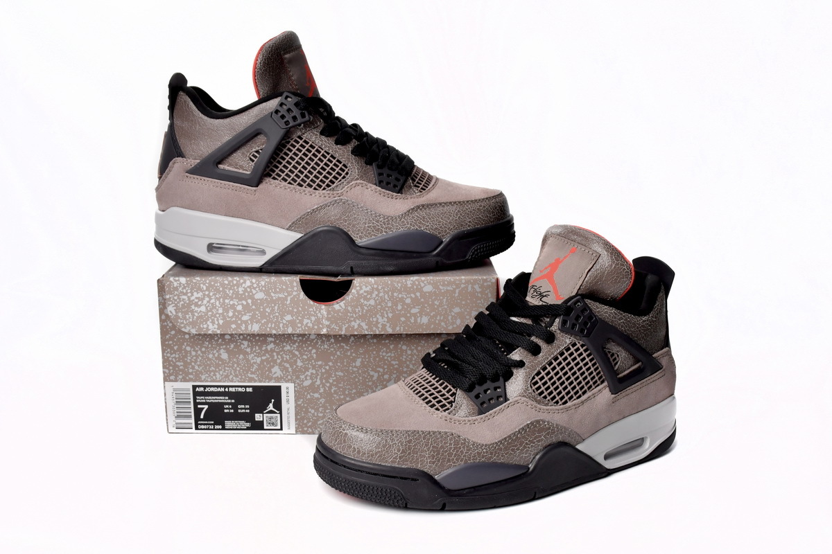 Jordan 4 Taupe Haze fake