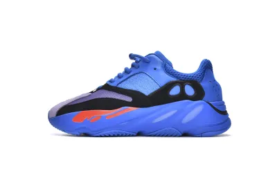 Yeezy 700 Hi Res Blue Reps Sneaker HP6674 01