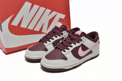 Nike Dunk Low Retro PRM Valentine's Day Reps Sneaker DR9705-100 02