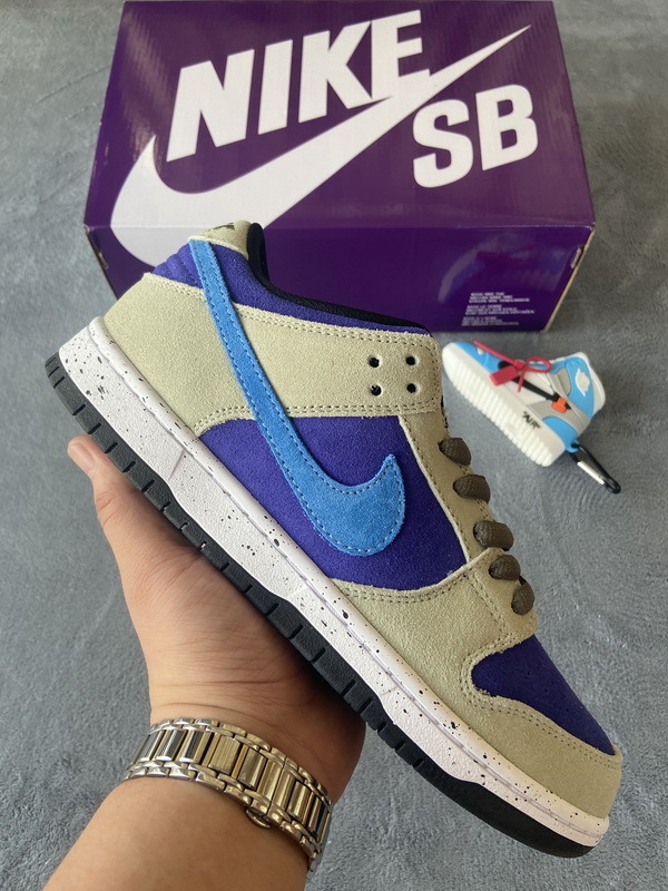 nike dunk celadon