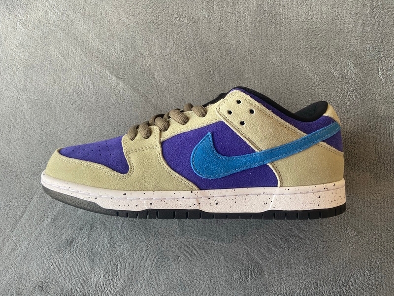nike Dunk acg celadon