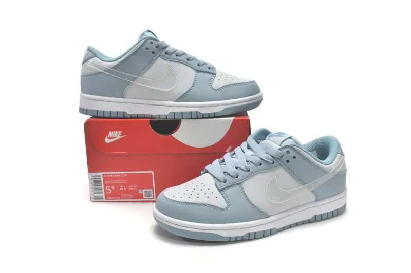 Dunk Low swoosh