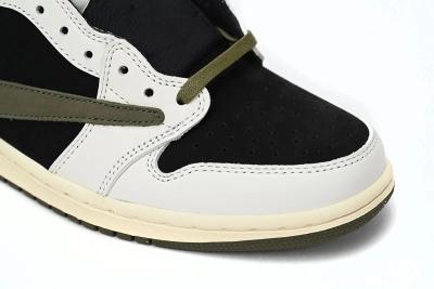Jordan 1 Retro Low OG SP Travis Scott Olive Reps Sneaker DZ4137-106 02