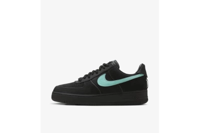 Nike Air Force 1 x Tiffany & Co. Reps Sneaker DZ1382-001 01