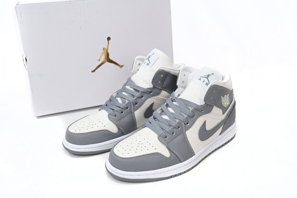 Air Jordan 1 Mid Stealth