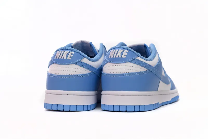 university blue dunks