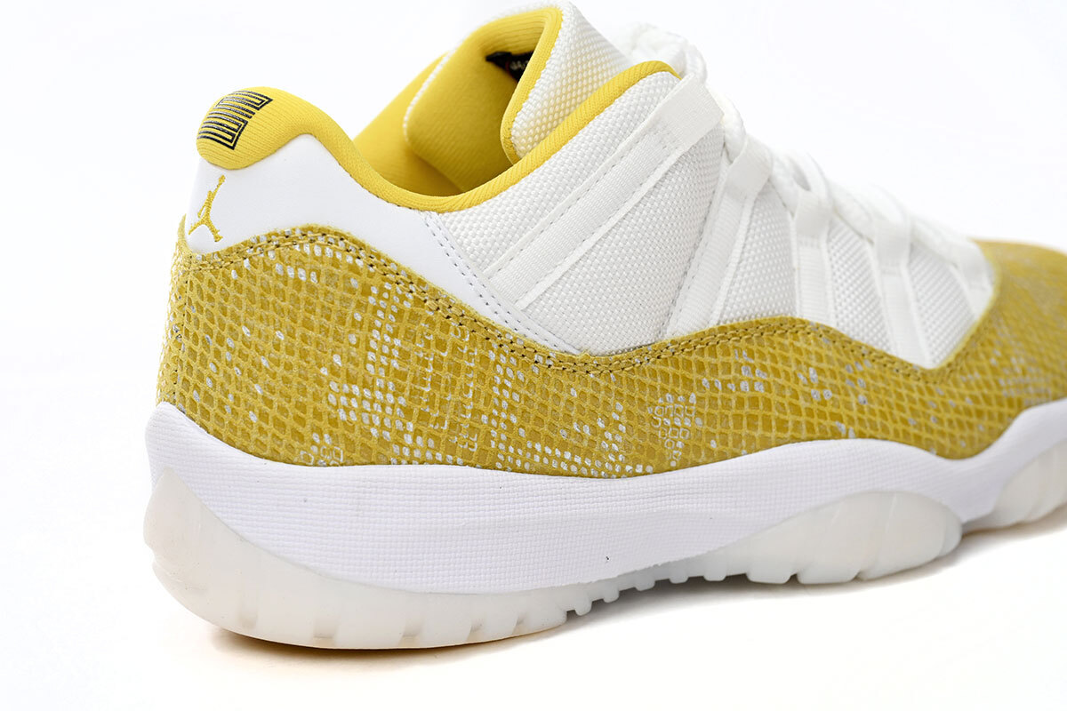 Air Jordan 11 Retro Low Tour Yellow Snakeskin Reps Sneaker AH7860-107 