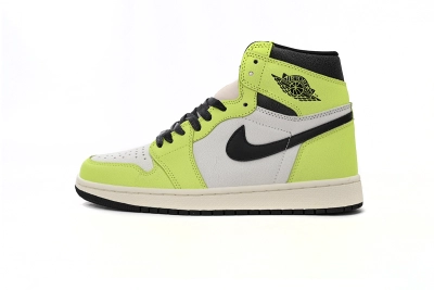 Jordan 1 Retro High OG Visionaire Reps Sneaker 555088-702 01