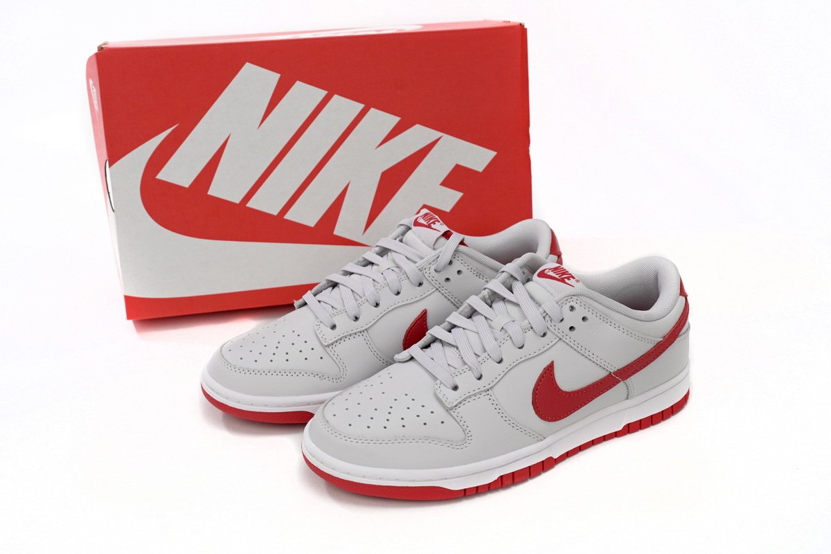 dunk low grey varsity red