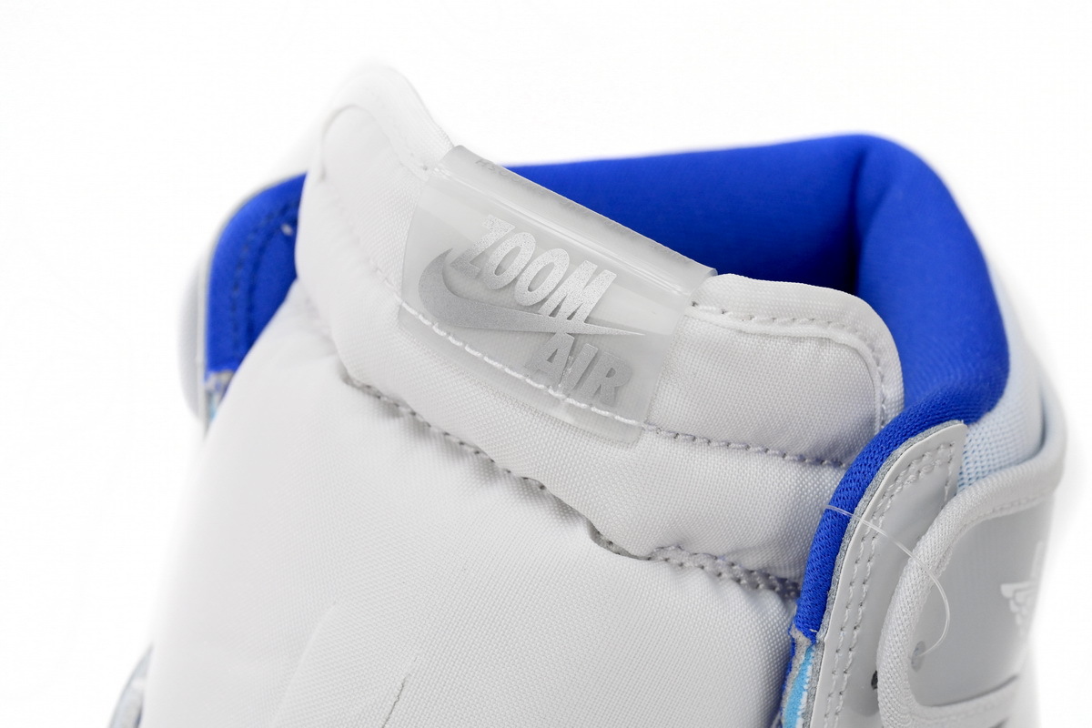 zoom white racer blue