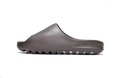 Yeezy Slides Soot Reps Sneaker G55495/GX6141 01