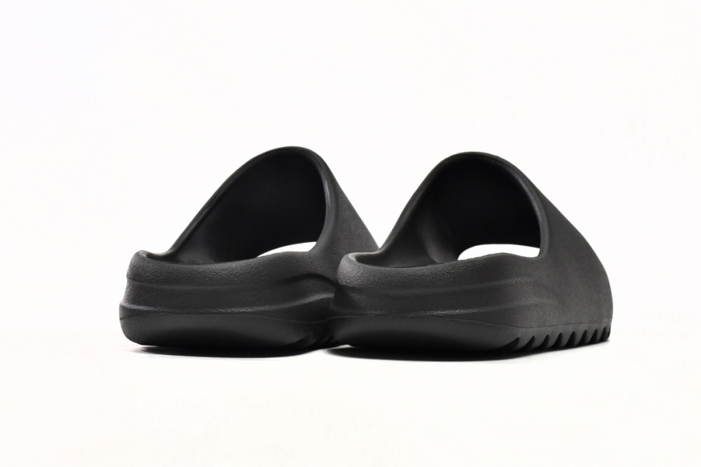 Adidas Yeezy Onyx