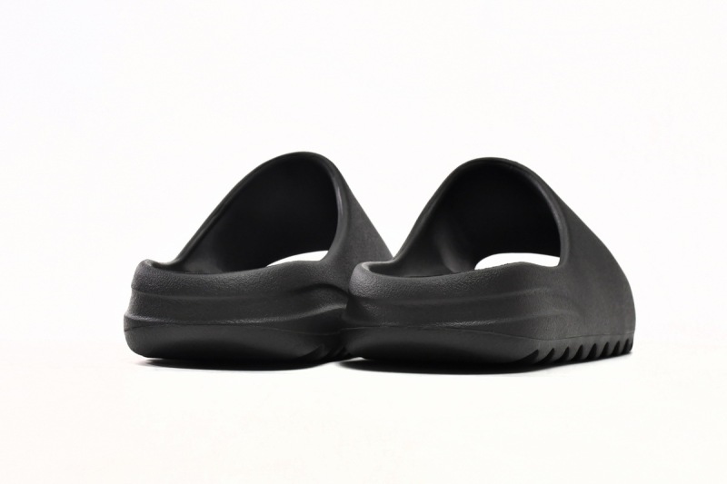 Adidas Yeezy Onyx