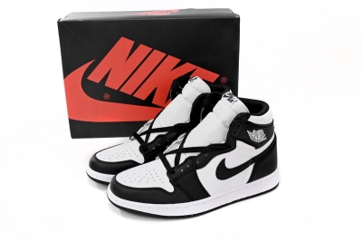 Air Jordan 1 Retro Black White 2014 Reps Sneaker 555088-010 02