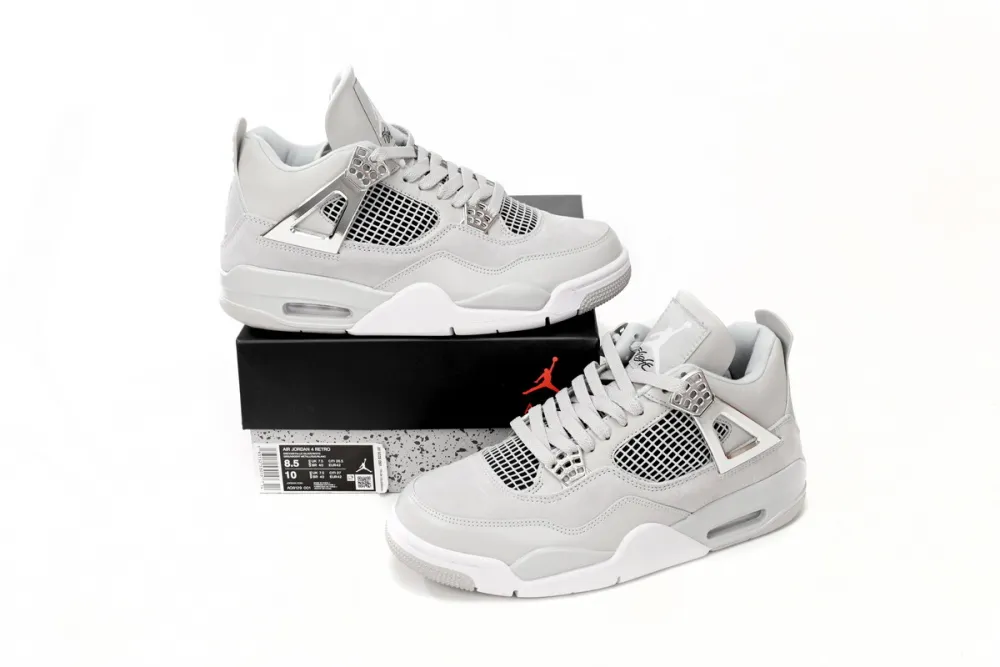 Fake Jordan 4 Frozen Moments