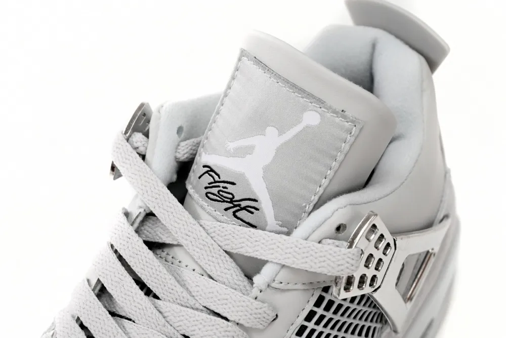 Frozen Moments reps