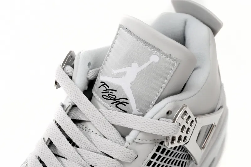 Frozen Moments reps
