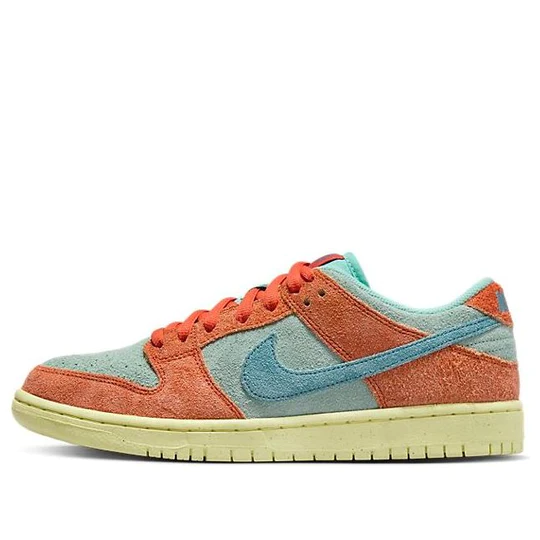 Nike SB Dunk Low Orange Emerald