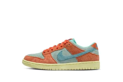 Nike SB Dunk Low Orange Emerald Rise Reps Sneaker DV5429-800 01