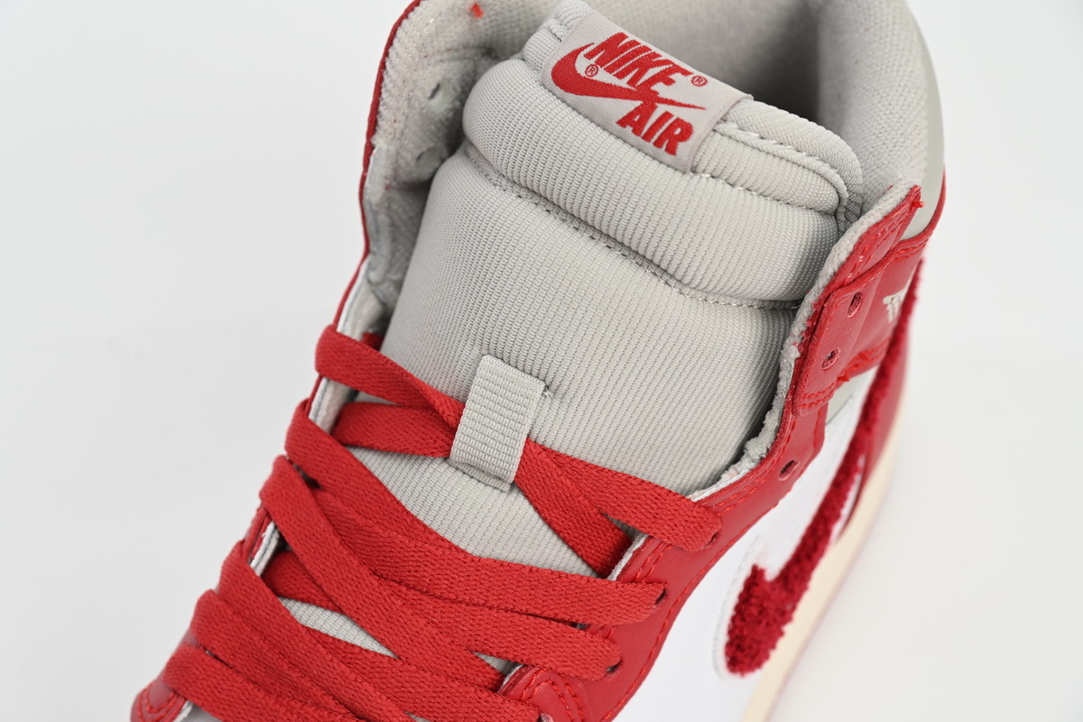 Jordan 1 High Newstalgia