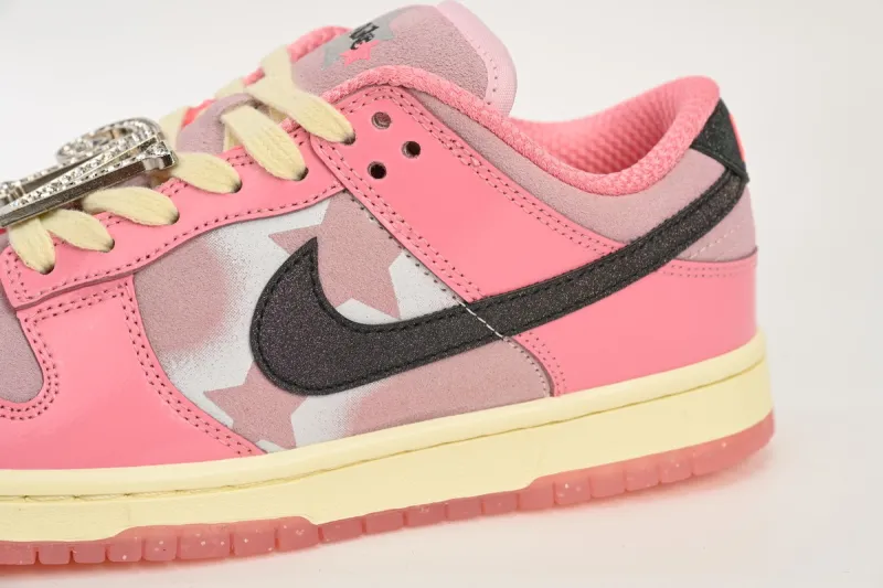 Nike SB Dunk Low LX Barbie Pink Reps Sneaker FN8927-621 
