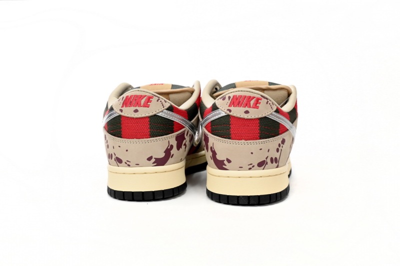 Nike Dunks Low Freddy Krueger
