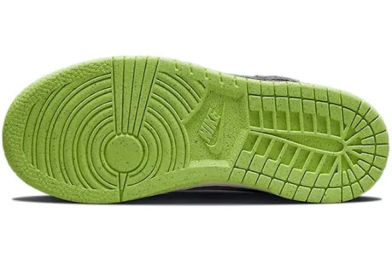 Nike Dunk Retro PRM