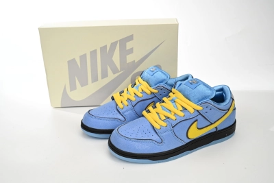The Powerpuff Girls x Dunk Low Pro SB QS 'Bubbles' Reps Sneaker FZ8320-400 02