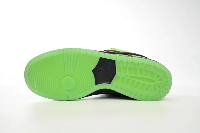 The Powerpuff Girls x Dunk Low Pro SB QS 'Buttercup' Reps Sneaker FZ8319-300