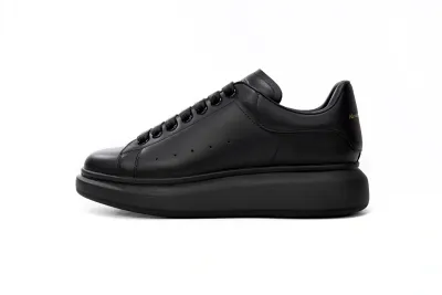 Rsnow Alexander Mcqueen Oversized Black Reps Sneakers  553761WHGP01000 01