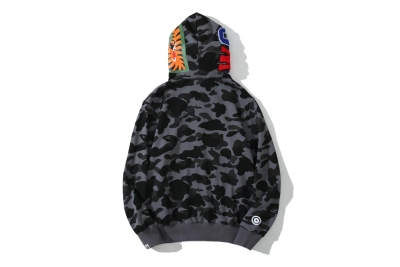 BAPE Color Camo Shark Zip Hoodie Black 0039 100000106SFZH BLAC 02