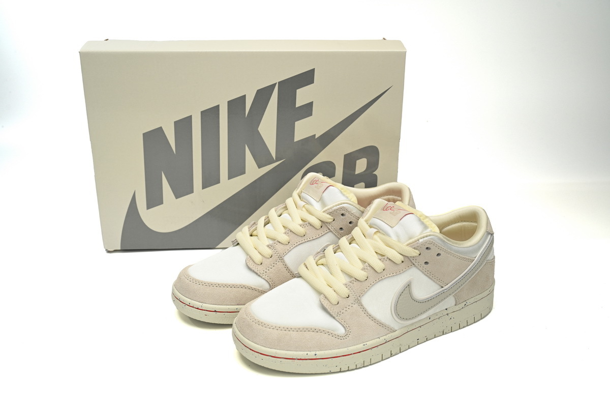 Rsnow Dunk Low Premium SB 'City Of Love Collection Light Bone' FZ5654-100