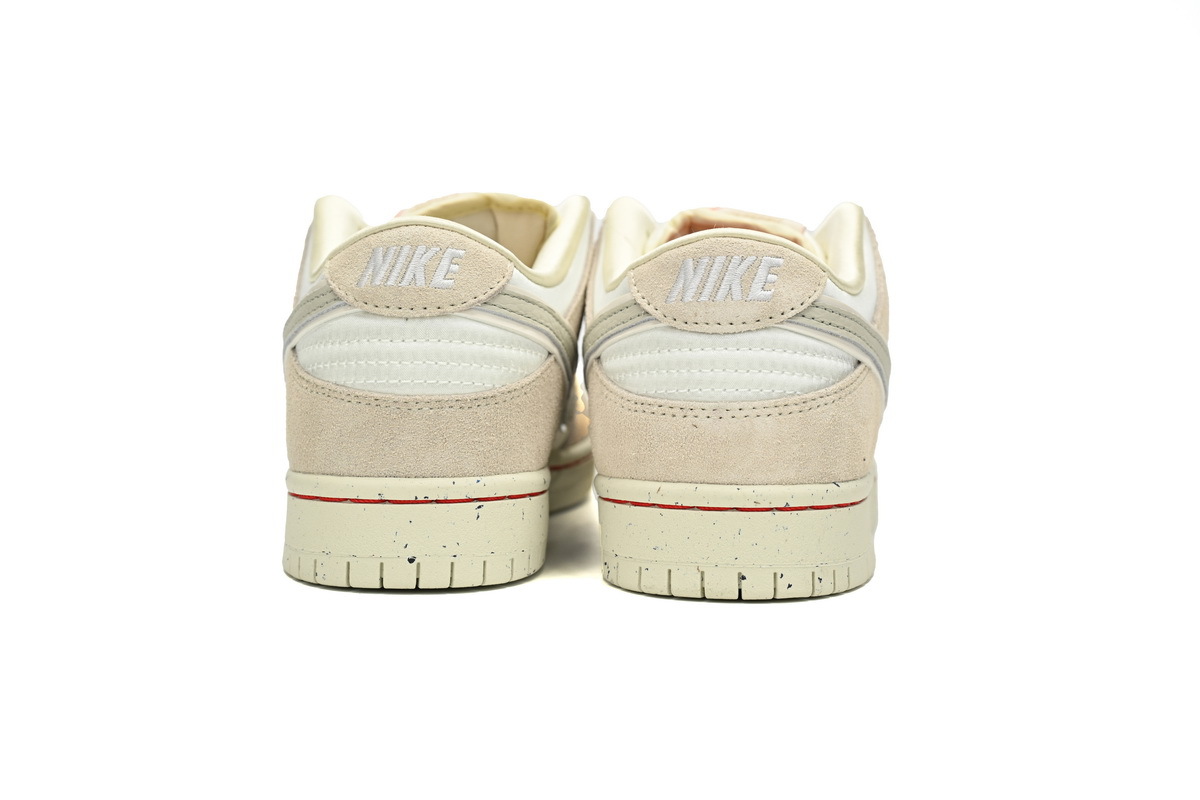 Rsnow Dunk Low Premium SB 'City Of Love Collection Light Bone' FZ5654-100