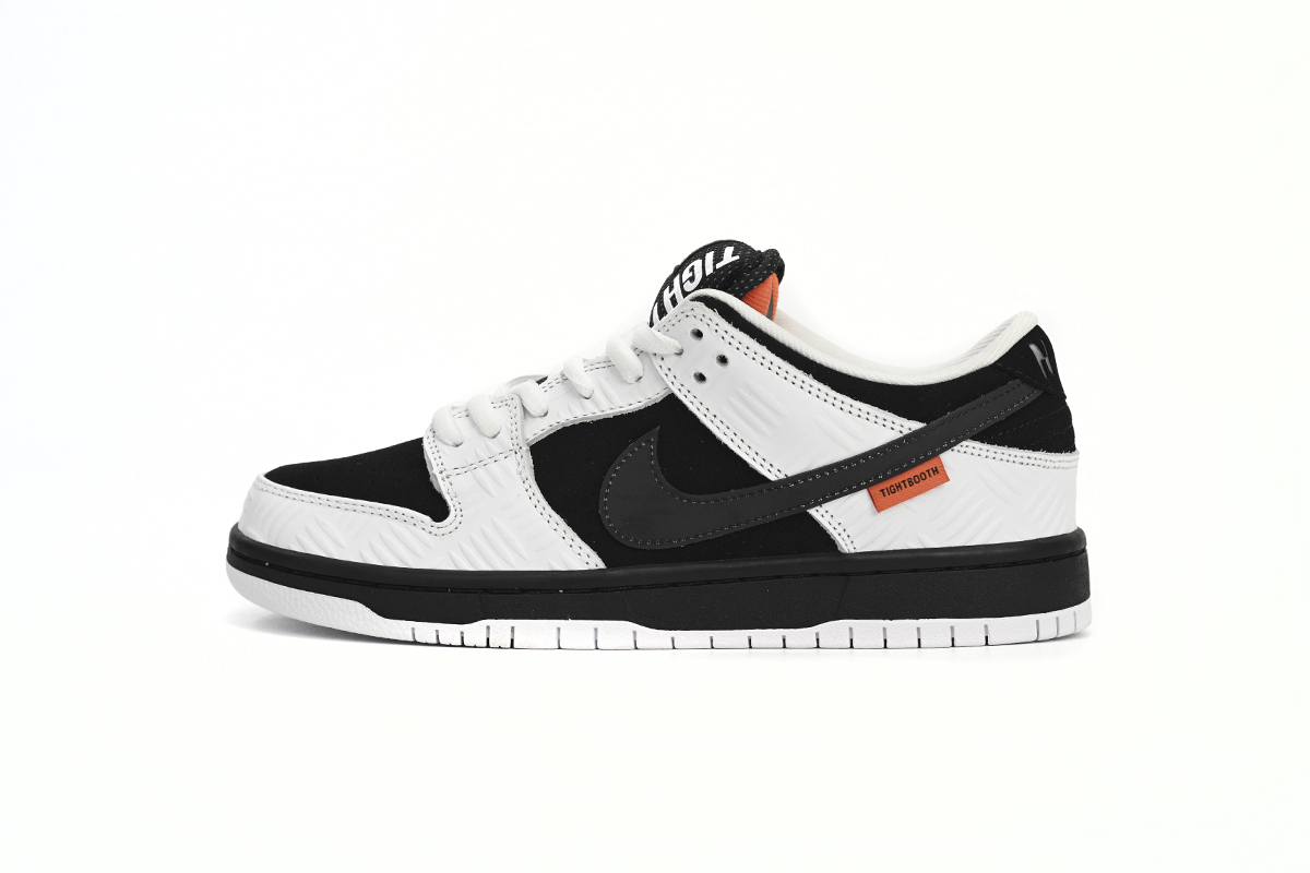 TIGHTBOOTH x Dunk Low SB