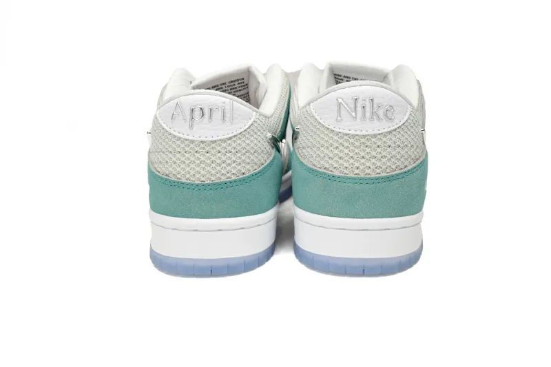 Nike Dunk Low April