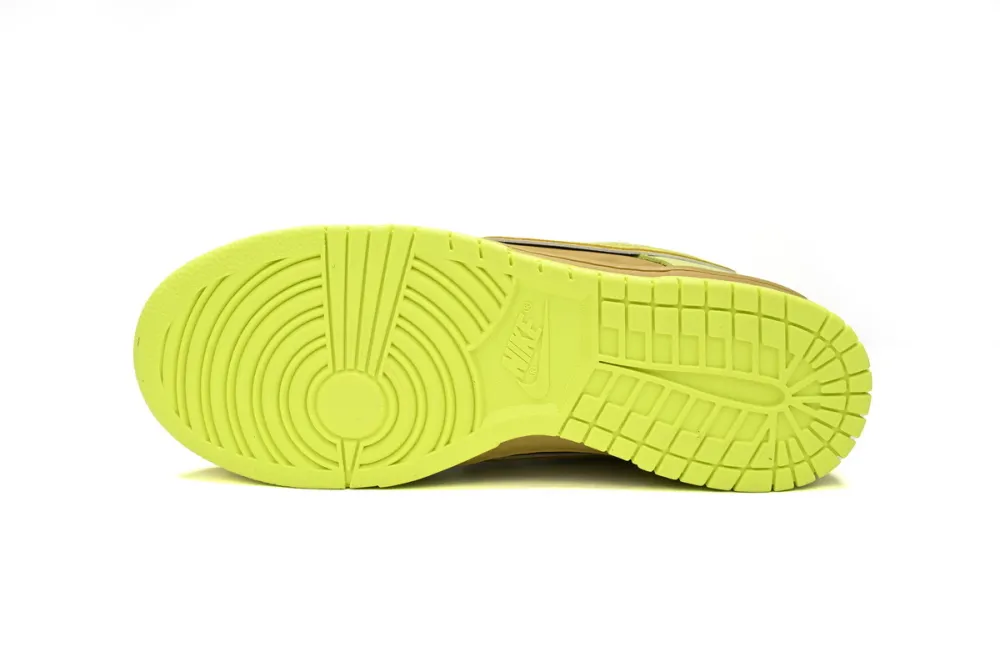 Rsnow CONCEPTS × Nike Dunk SB Fluorescent Yellow Lobster BV1310-566