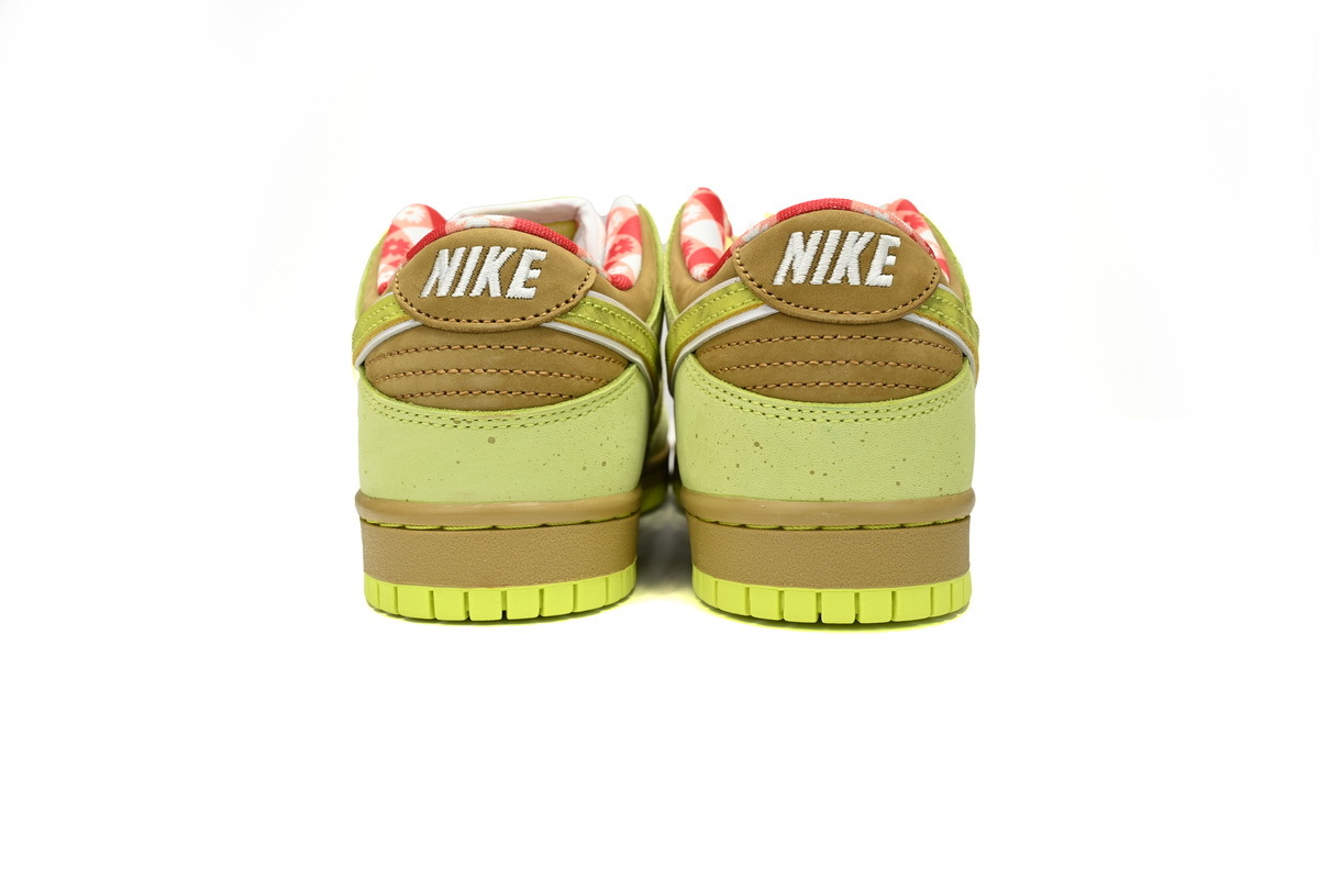 Rsnow CONCEPTS × Nike Dunk SB Fluorescent Yellow Lobster BV1310-566