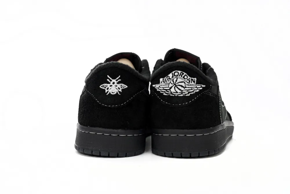 Fake Travis Scott Phantom