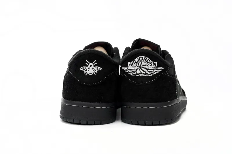 Fake Travis Scott Phantom