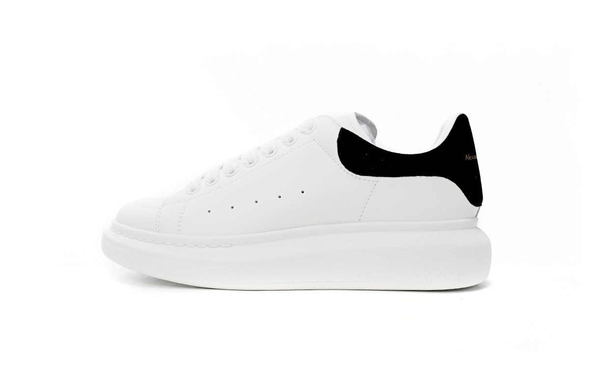 McQueen Ivory Black Fake