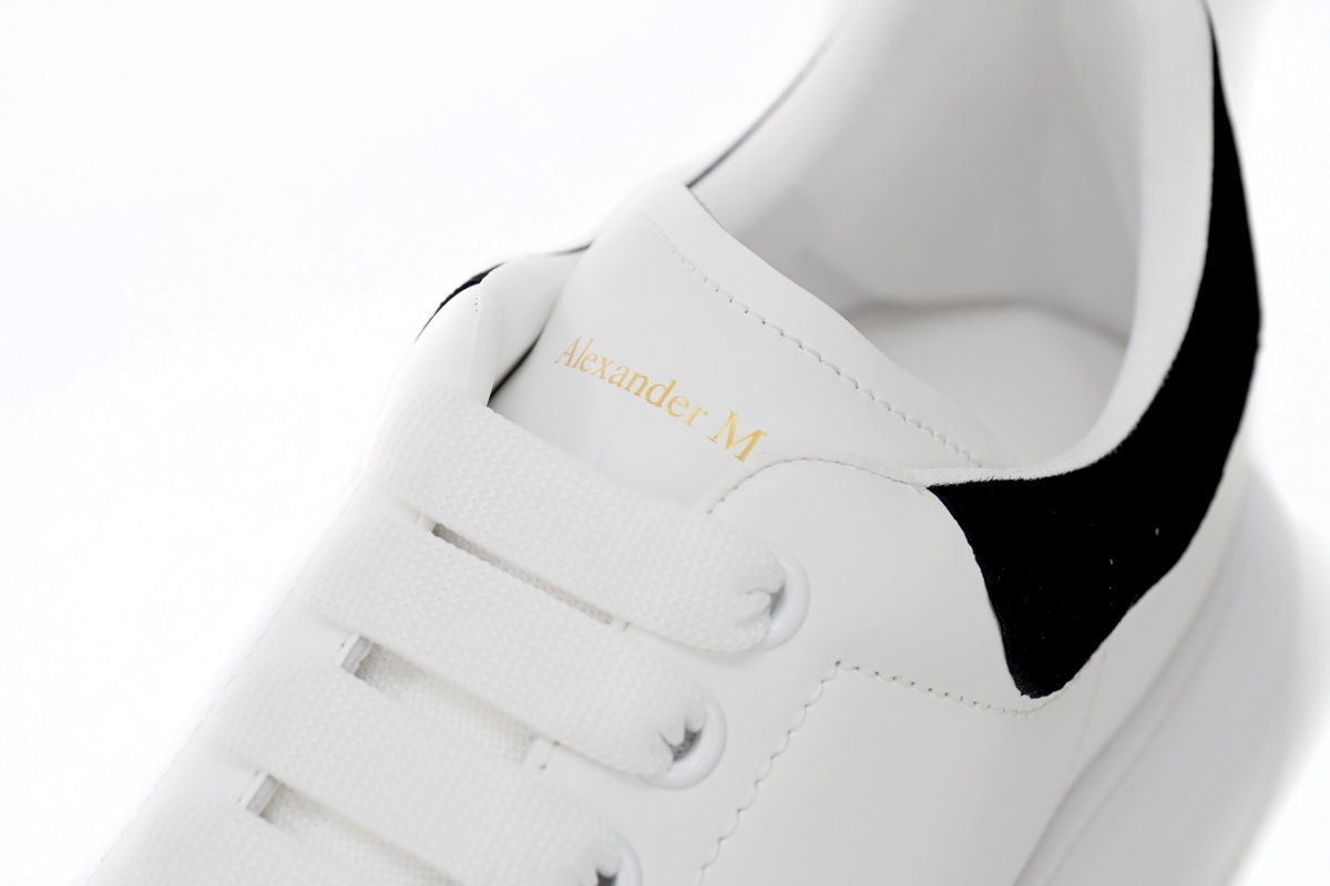 Alexander McQueen Ivory Black Replica